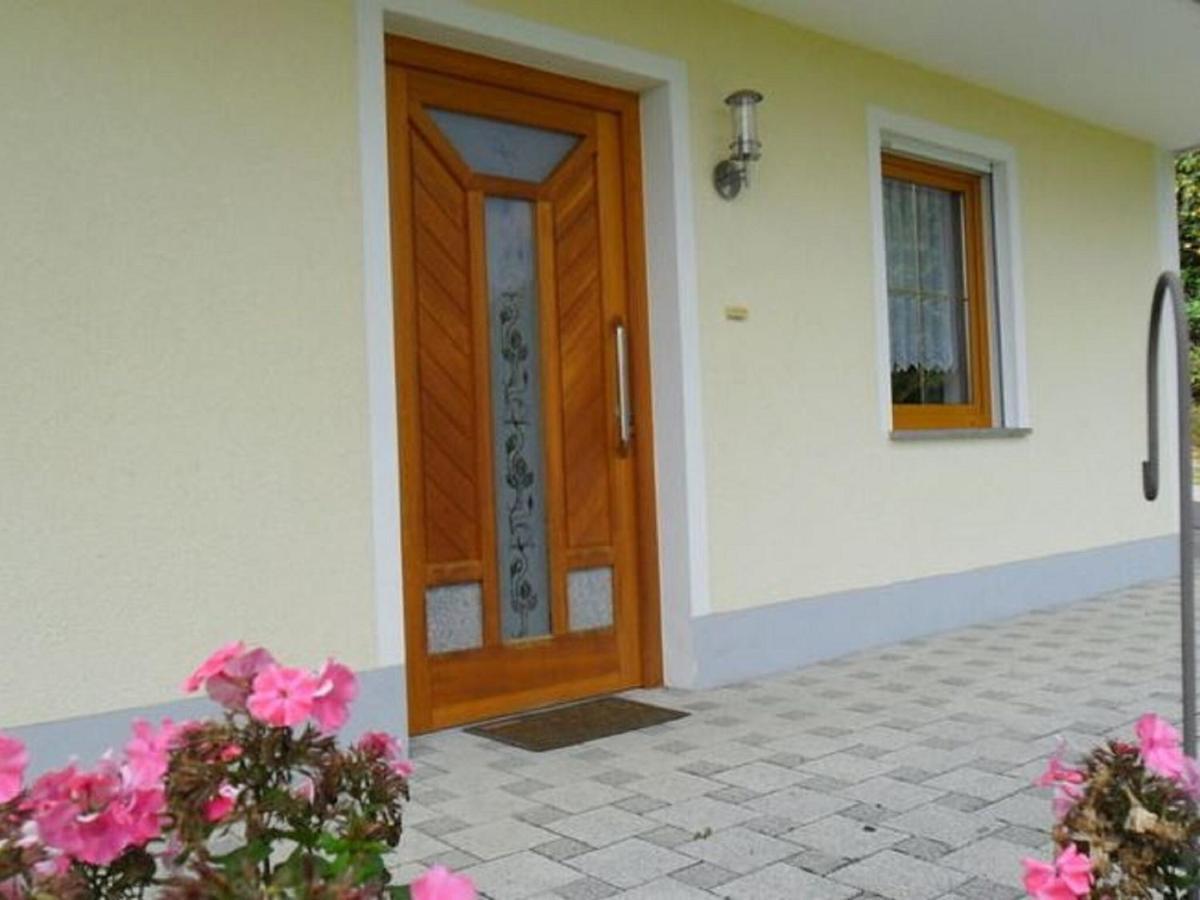 Holiday Flat With Swimming Pool In Prackenbach วิชอาค ภายนอก รูปภาพ
